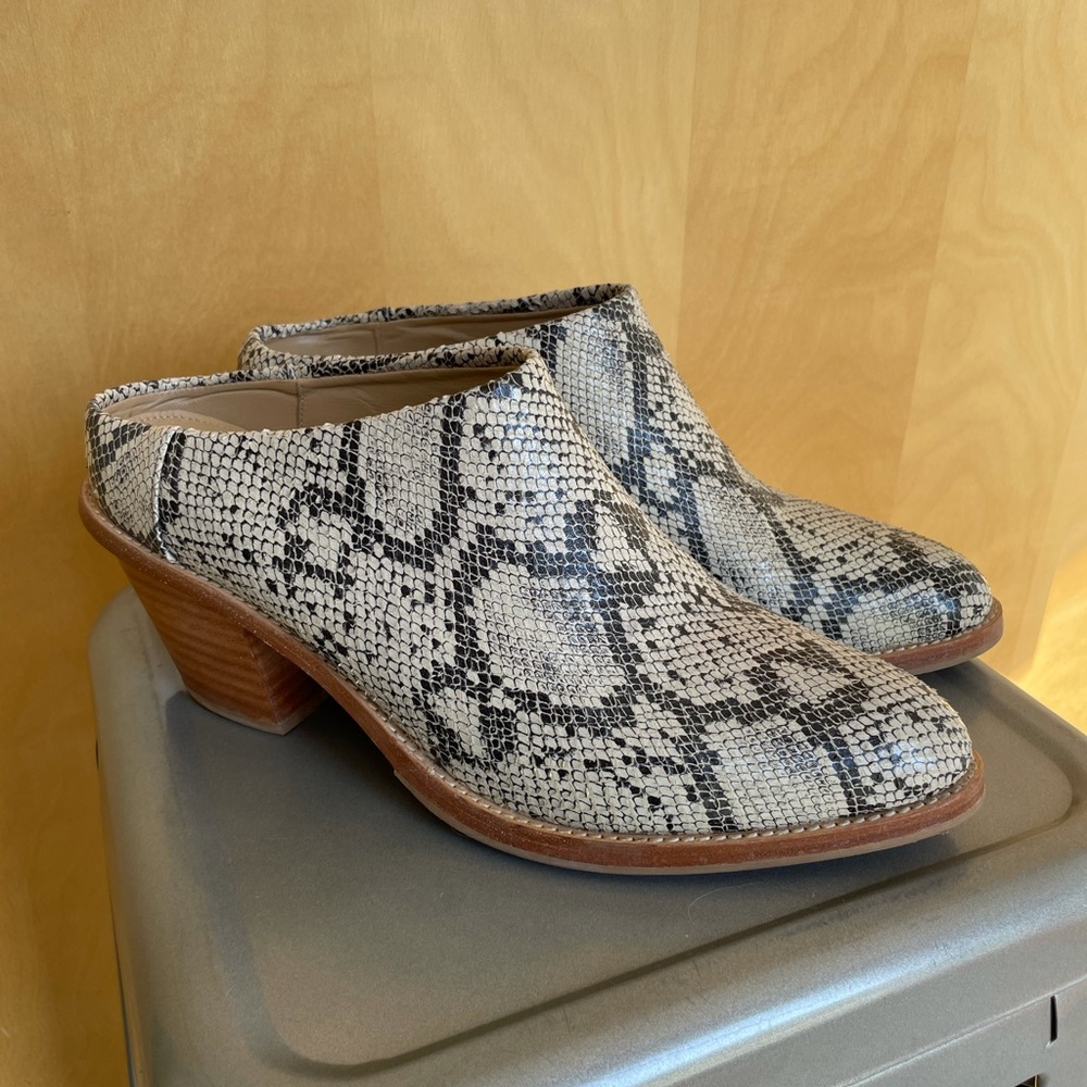 Poppy Barley heeled mule size 11
